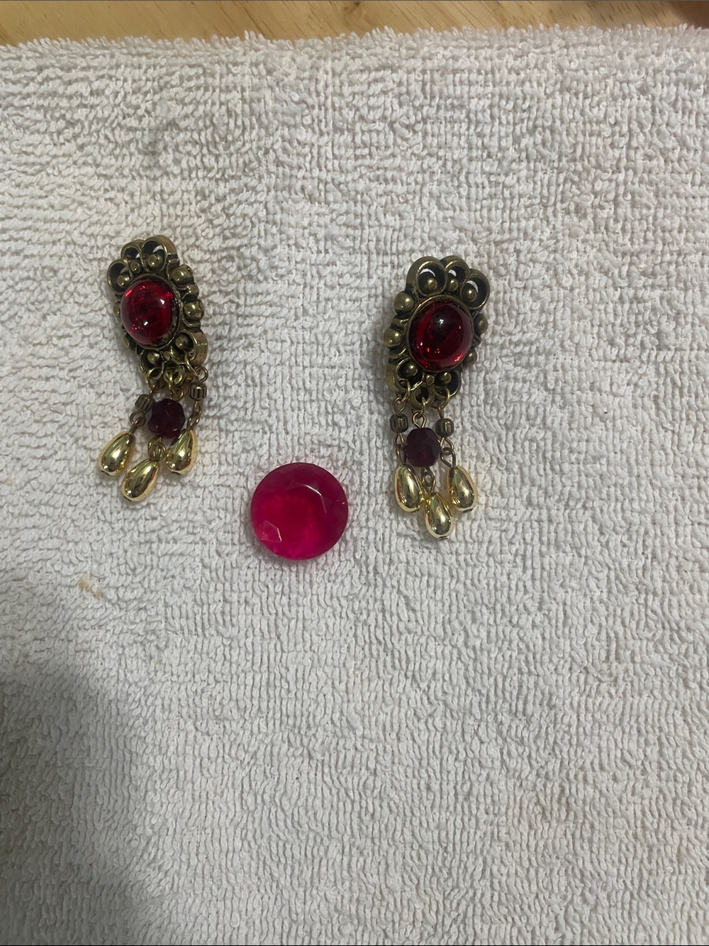 Vintage-Inspired Gold Tone Earrings with Red Gem Accents